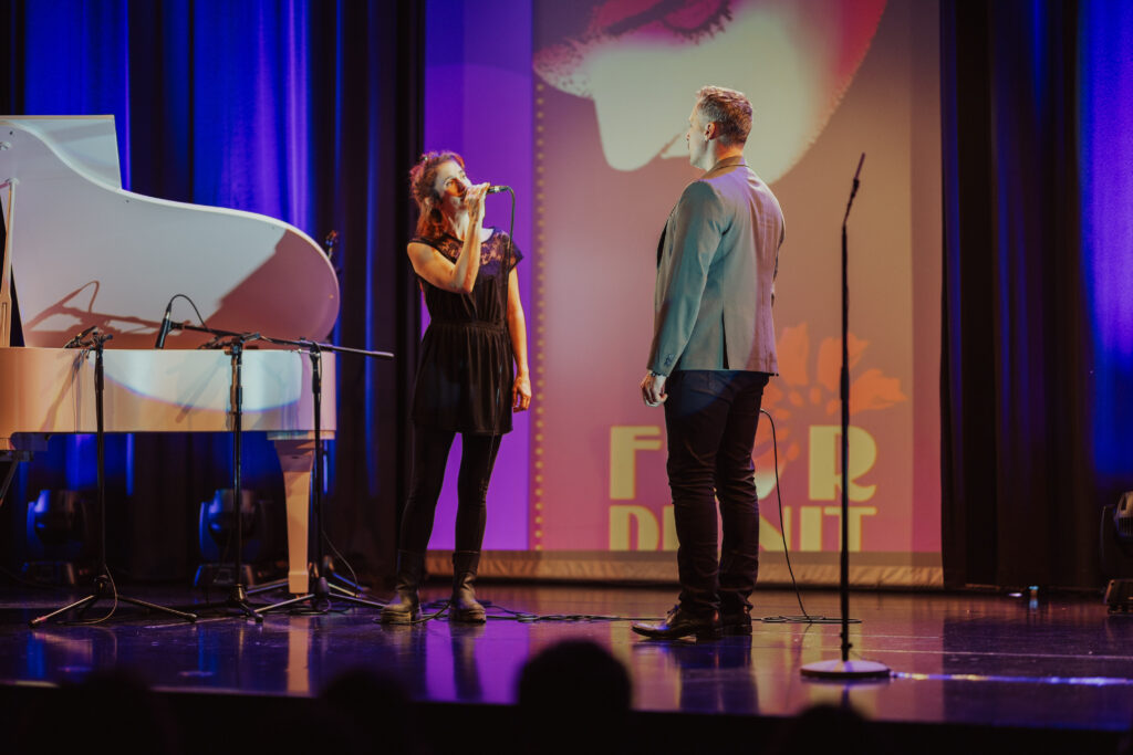 GALA PREMIS TEATREMUSICAL 2024 ALTA RESOLUCIO JORDI GALDERIC R3 6631 1 scaled
