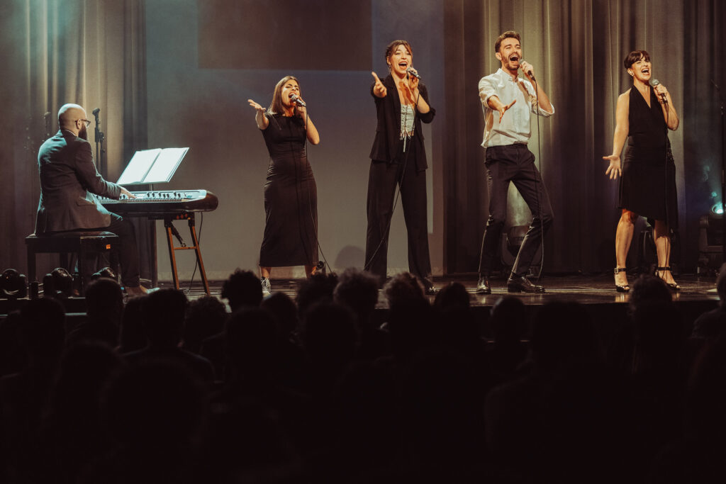 PREMIS TEATRE MUSICAL PUNT CAT 2023 RESOLUCIO XARXES JORDI GALDERIC R3 4295